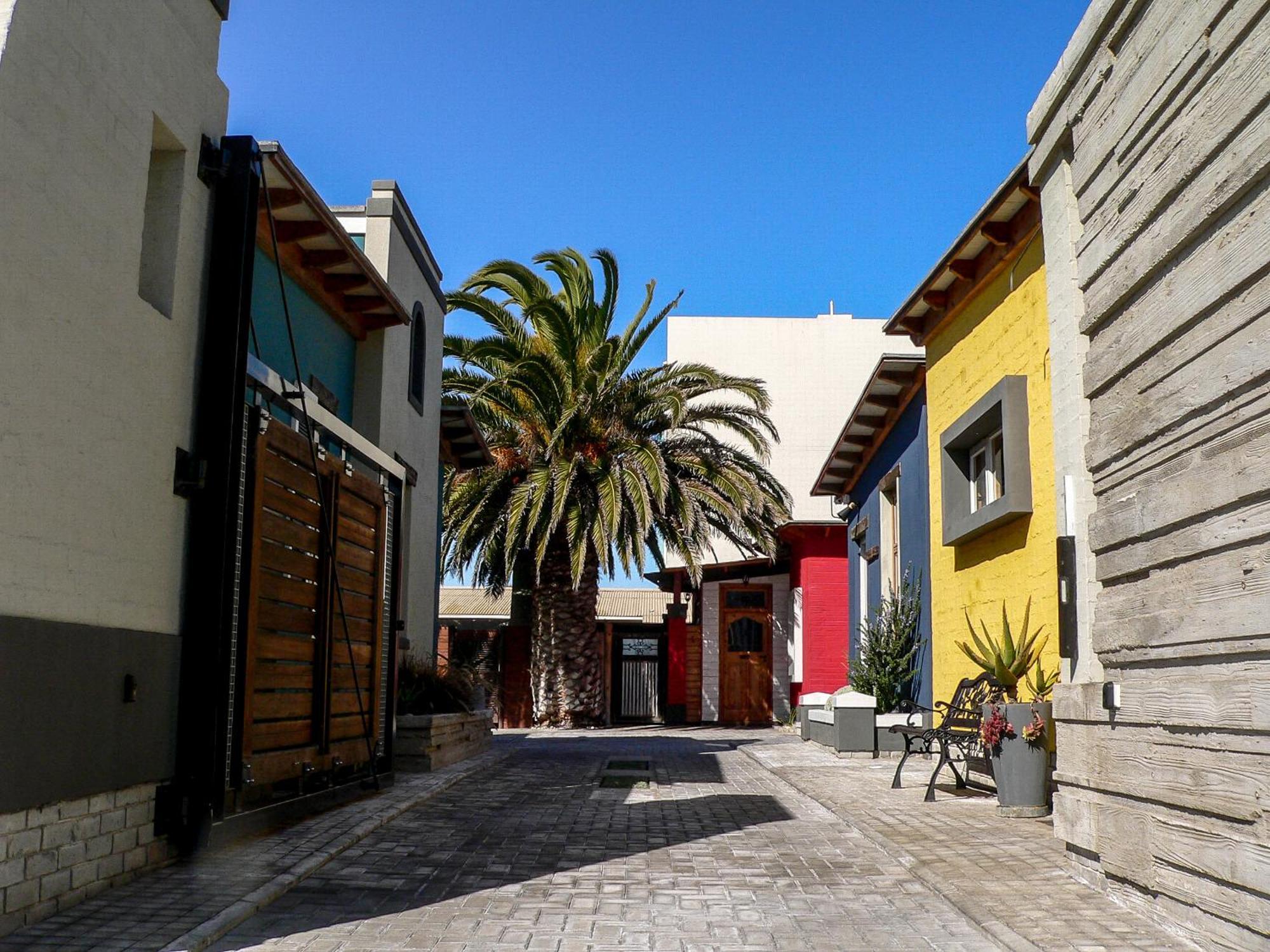 De Baken Self-Catering Apartment Walvis Bay Bagian luar foto